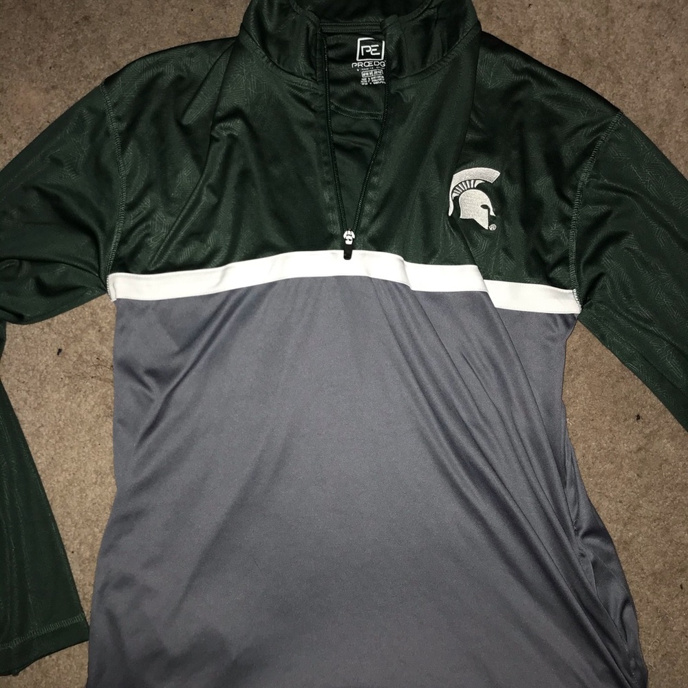 men’s medium half zip